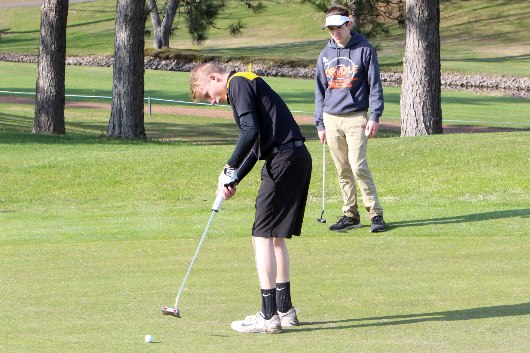 Cloverbelt-Dairyland boys golf invite at Lake Wissota golf 4-29-19